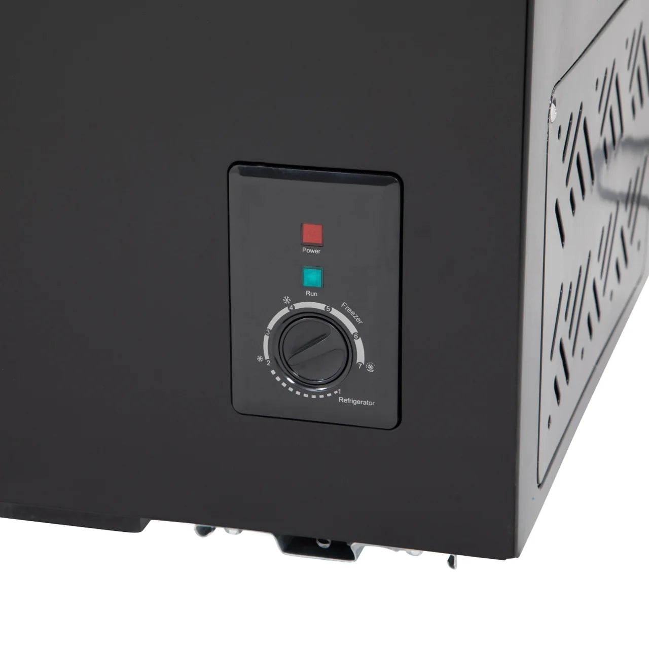 Willow 99L Chest Freezer W99CF