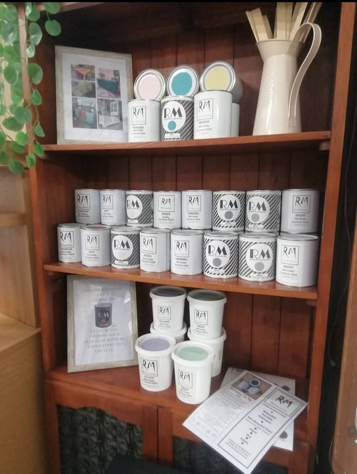Chalky furniture paint