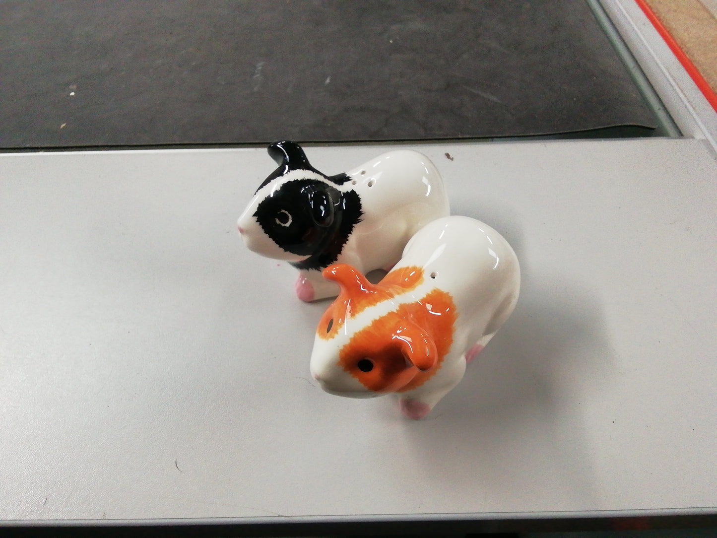 Quail Ceramics Guinea Pig Pair Salt & Pepper Shakers
