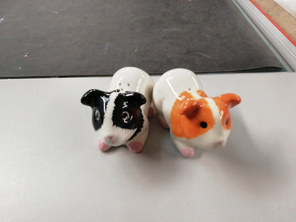 Quail Ceramics Guinea Pig Pair Salt & Pepper Shakers